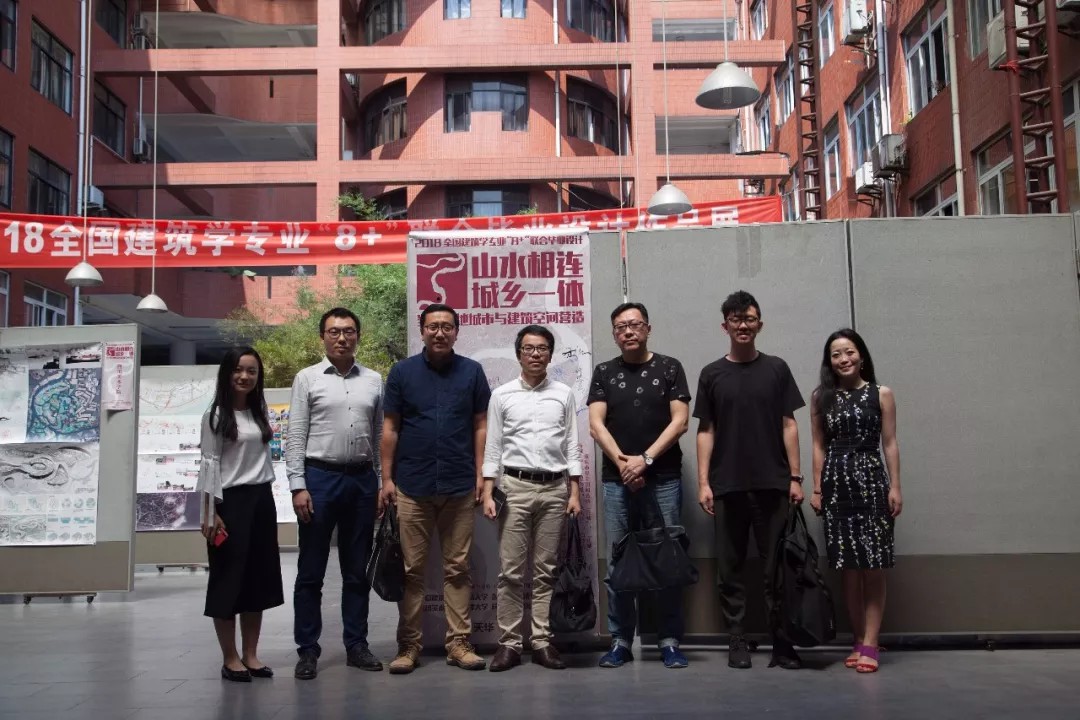 豪门国际官网企业导师团合影